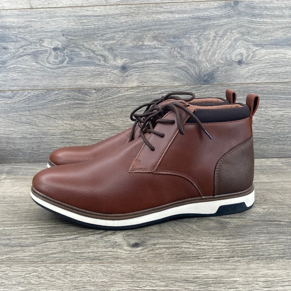 Aldo Chukka Boots Mens 10.5 Brown Perforated Lace Up Sneaker Sole